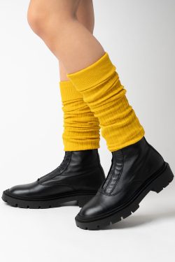 Alternative view of Steven ribbineulos säärystimet